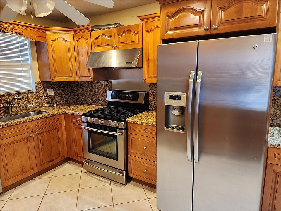 4940 NW 13th St, Lauderhill, FL 33313 Zillow