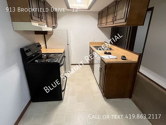 5th image of 913 Brookfield Dr #12