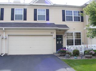 865 Braunworth Ct, Chaska, MN 55318