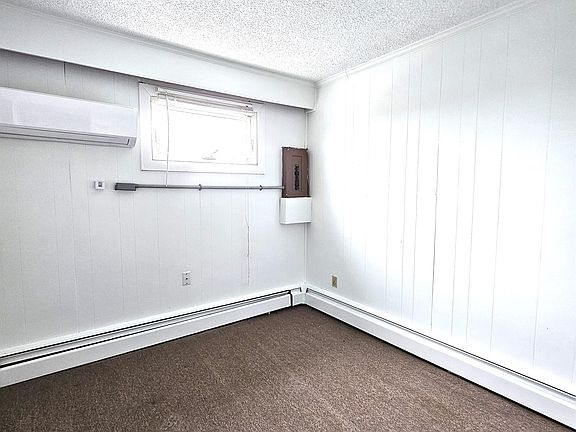 3rd image of 1023 Eastern Shore Dr #2