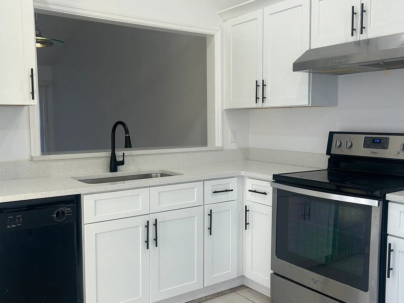 2 bed, 954 sqft, $1,750 — Photo 3