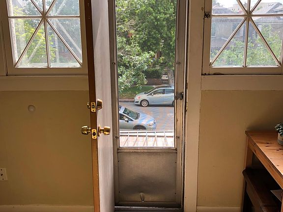 3rd image of 364 N Sherman St #2
