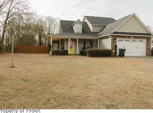 539 Hammond Farms Rd, Hope Mills, NC 28348