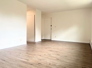 Delaware Ave Apartments, Buffalo, NY 14216