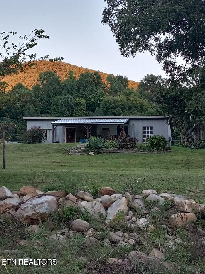 2267 Hartford Rd, Cosby, TN 37722 | Zillow