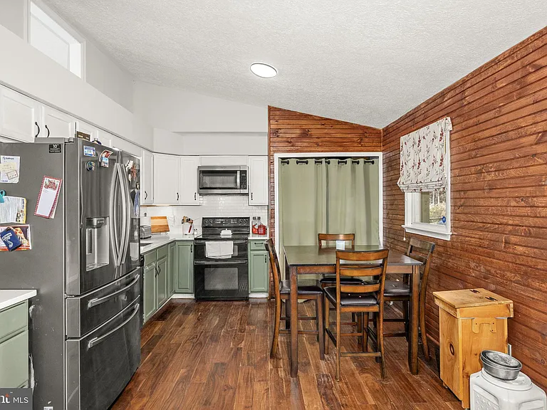 13410 Wilderness Park Dr — Photo 5