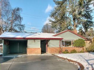 3220 SW 113th St, Seattle, WA 98146