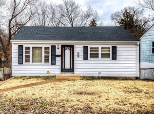3322 Suncrest Ave, Saint Louis, MO 63114