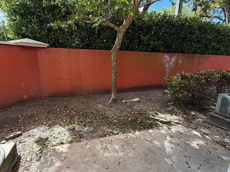 6351 Landings Way — Photo 21