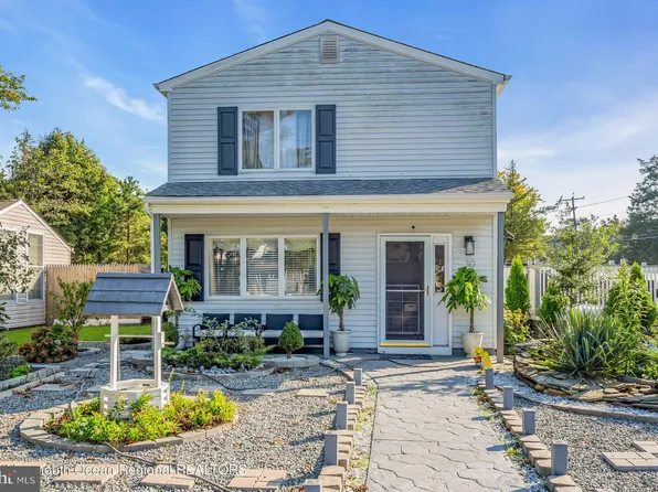 30 Dock Ave, Waretown, NJ 08758