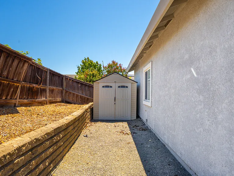 6295 Pebble Beach Dr — Photo 38