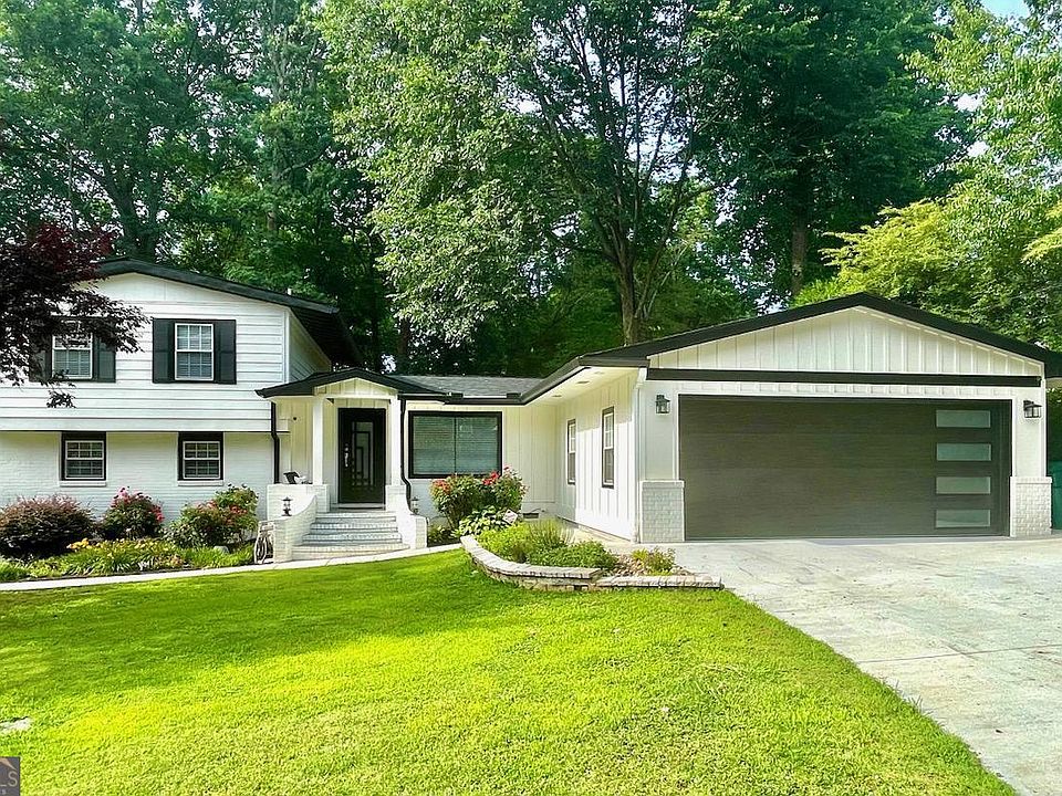 1st image of 1705 Mohawk Pl SE