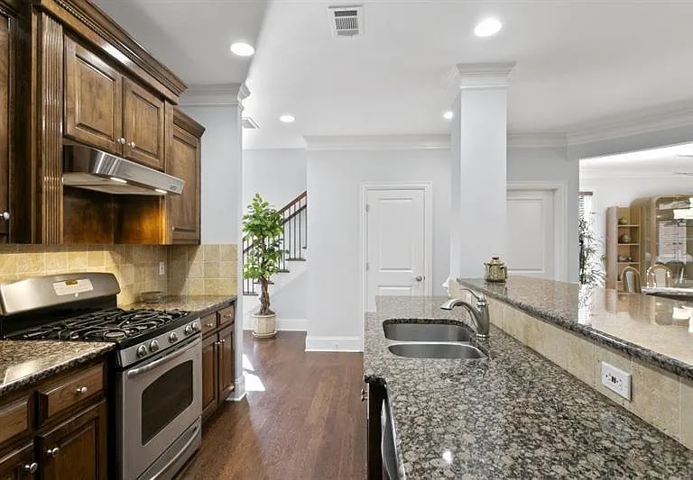 5840 Vista Brook Dr — Photo 6