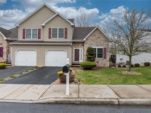 663 Walker Dr, Northampton, PA 18067