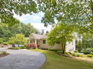6900 Conservation St NE, Ada, MI 49301