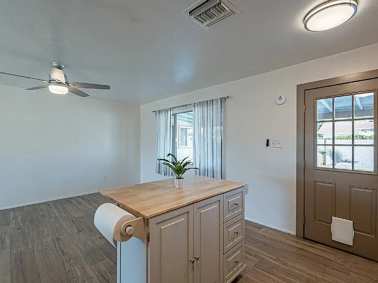 8416 E Rancho Vista Dr — Photo 28