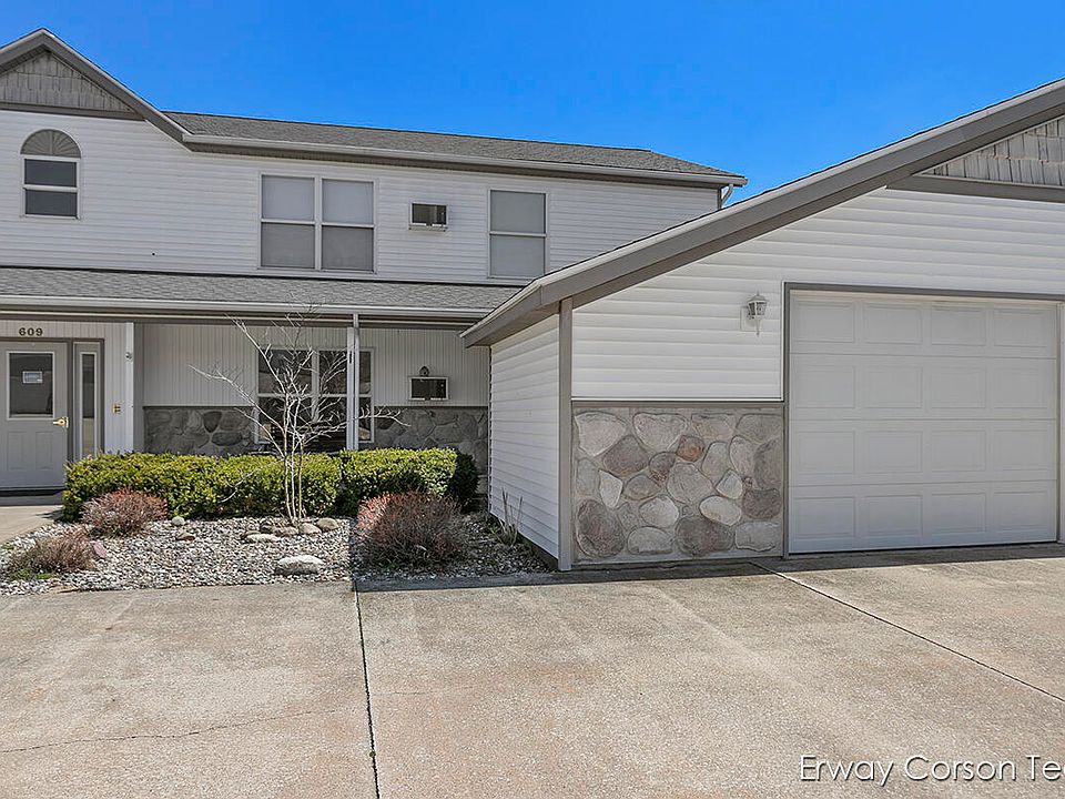 609 Trinity Dr UNIT 3, Caledonia, MI 49316 Zillow