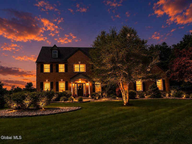 5th image of 1 Tansy Court