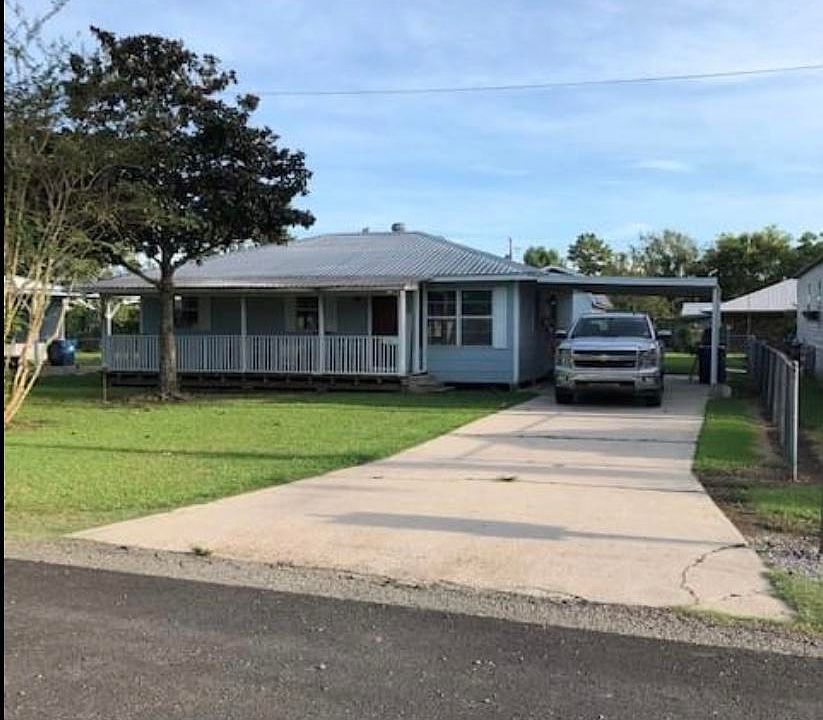 1st image of 1011 Lester Dr