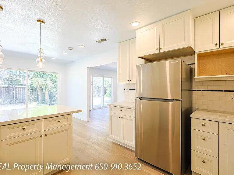35931 Brandywine St — Photo 16