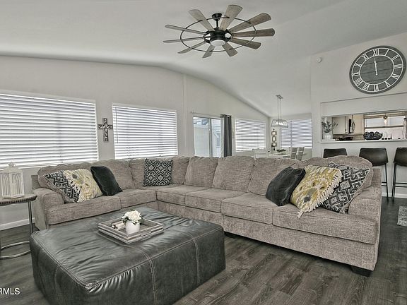 3rd image of 111 S GREENFIELD Road #557