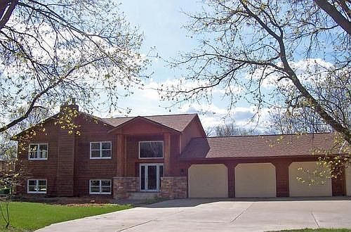 1st image of 255 Plainview Dr