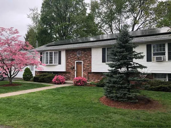 11 Teller St, Kingston, NY 12401