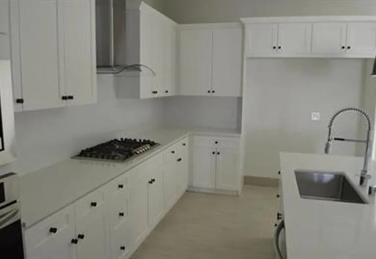 2430 Bastidas Dr — Photo 22