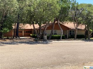 11 Morgans Point Blvd, Morgans Pt Resort, TX 76513
