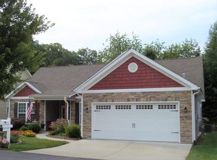 123 Eagle Creek Trl S, Flat Rock, NC 28731