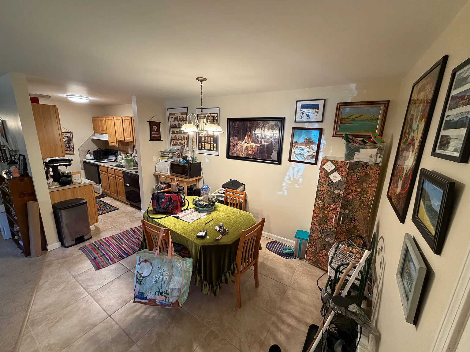 1 bed, 845 sqft, $1,700 — Photo 2