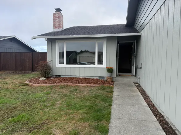 2037 Ernest Way, Arcata, CA 95521