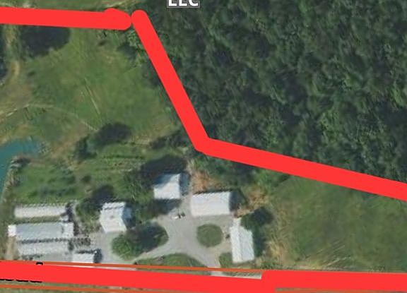 2nd image of 942 Yoder Rd
