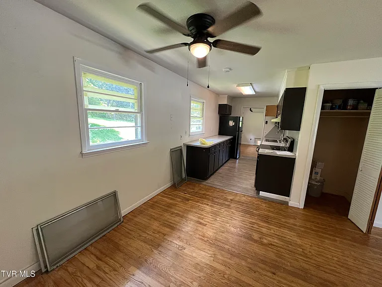 216 Spurgeon Rd — Photo 12