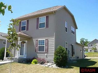 2107 Stark St, Saint Peter, MN 56082