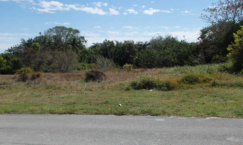 2nd image of 0 SE Highpoint Way