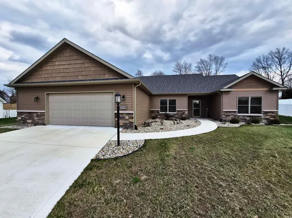 3990 Kings Pass, Warsaw, IN 46582