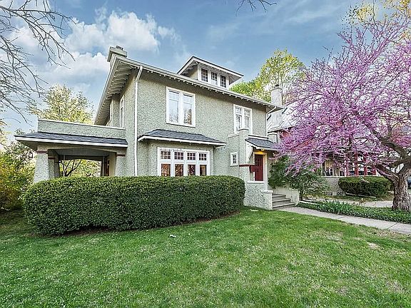 3rd image of 1236 Prospect St