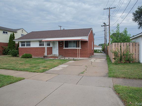 2nd image of 20021 Martin Rd