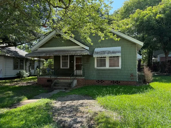 1206 Arthur St, Gadsden, AL 35903