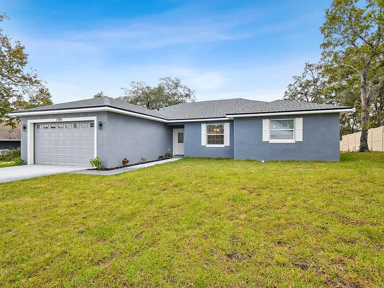 7398 Skylark Dr — Photo 3