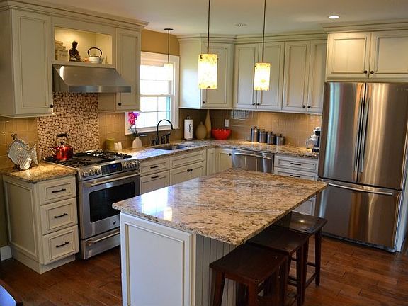 Gourmet Kitchen