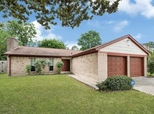 10715 Misty River Dr, Houston, TX 77086