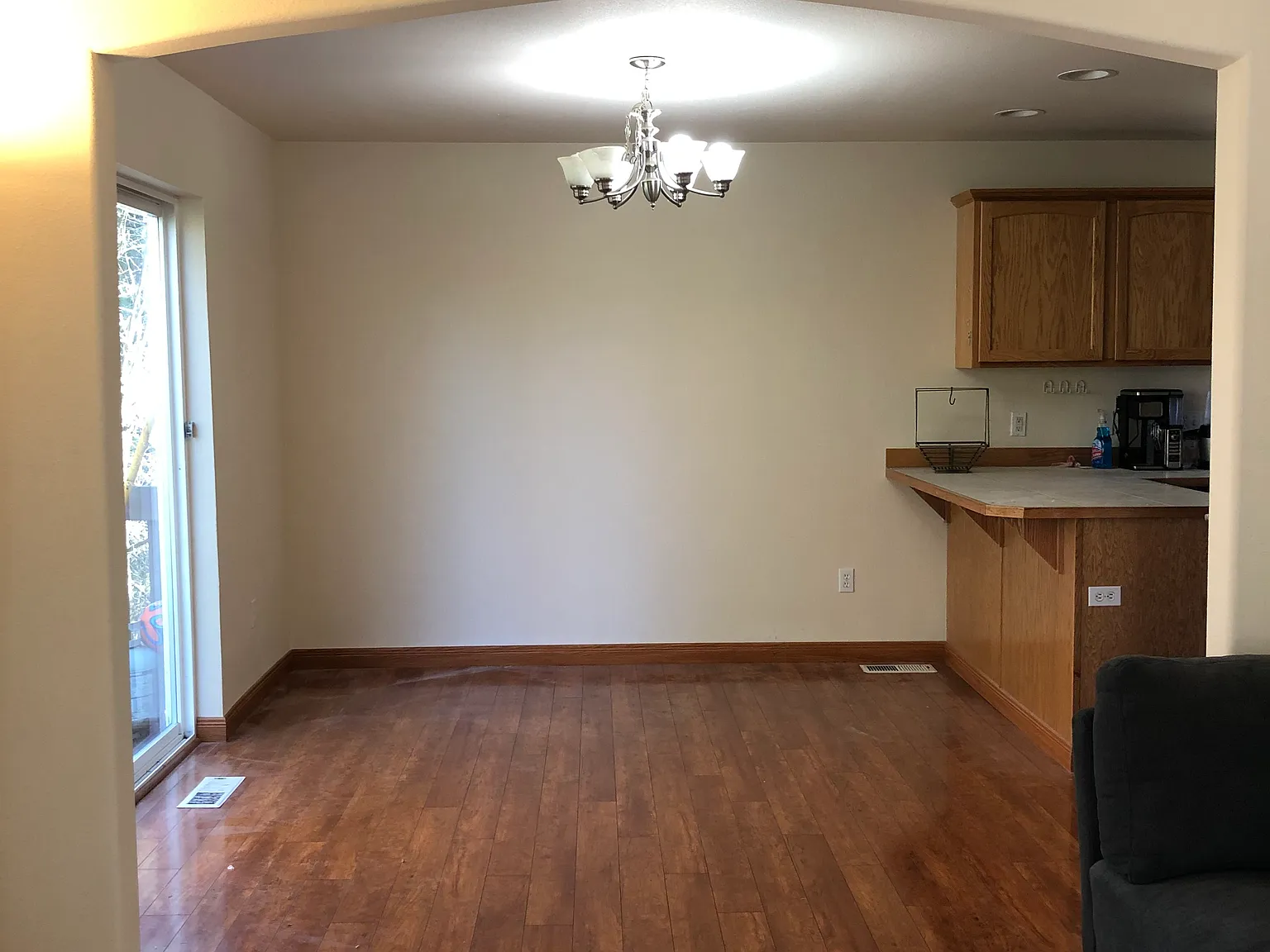 3 Bed | 2.5 Bath | 1,580 Sq Ft | Private Greenbelt Setting | Fenced Yard — Photo 3