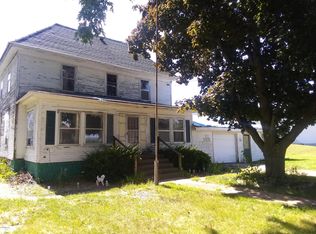 3704 Naomi Rd, Sodus, MI 49126