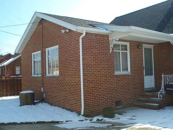 2nd image of 6804 Southington Dr