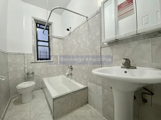 Rented by Sovereign Associates | media 1
