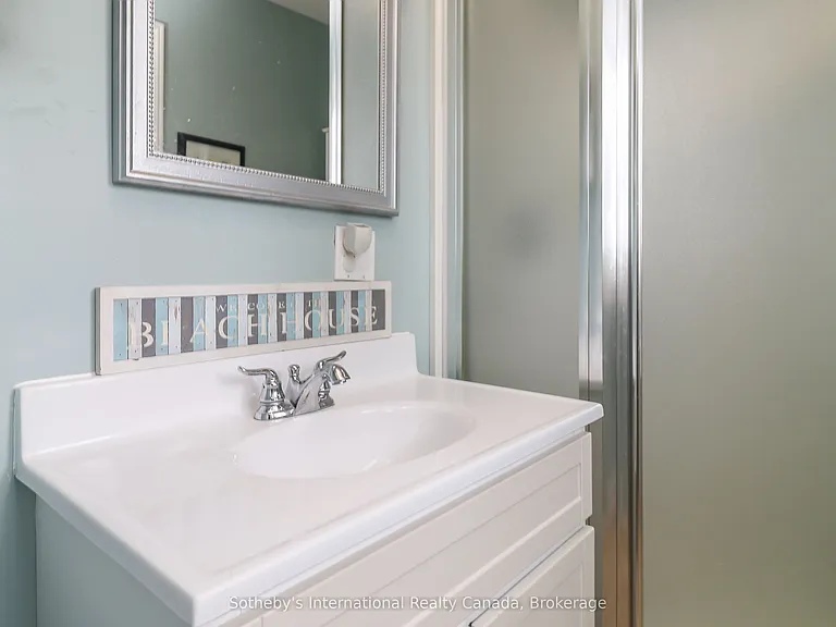 139 Lakeshore Rd E #10 — Photo 24