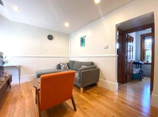 9 Revere St APT 8, Boston, MA 02114