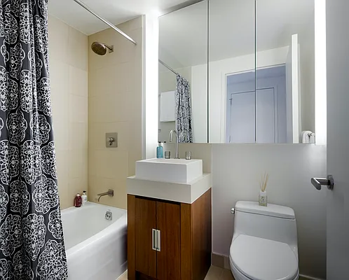 Rented by Related Rentals | media 68